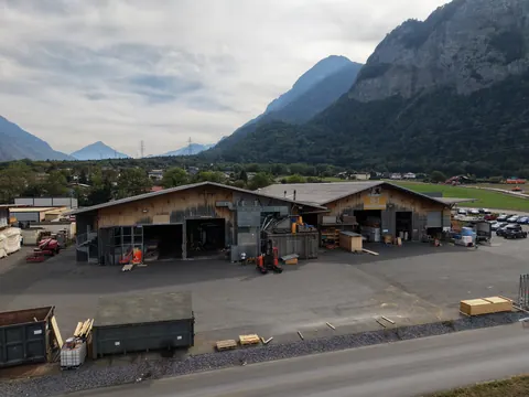 Photo : Atelier bois brûlé — Saint-Maurice