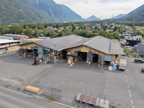 Photo : Atelier bois brûlé — Saint-Maurice